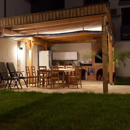 게스트하우스 Ozzy 데포리노드